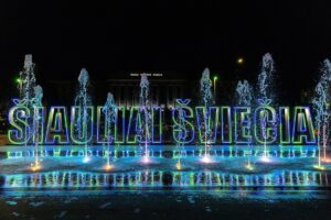 Šiaulių miesto gimtadienyje – šviesos ir džiaugsmo simfonija