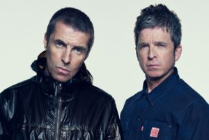 „Oasis“ susigrąžina JK Nr. 1 albumą po 30 metų