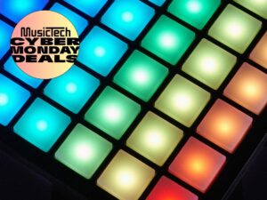 Geriausi „Reverb“ kibernetinio pirmadienio pasiūlymai, susiję su sintezatoriais, užbortinėmis pavaromis